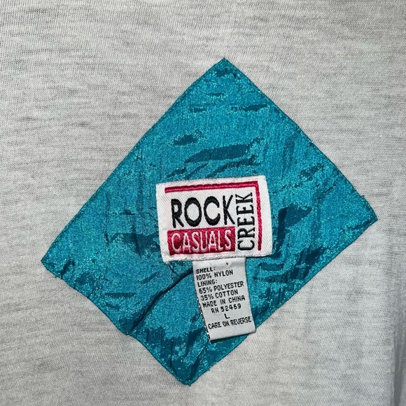 Vintage Wind Breaker - Picture 5 of 5